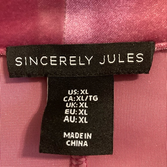 Sincerely Jules Pink Velvet Blazer - Picture 3 of 3